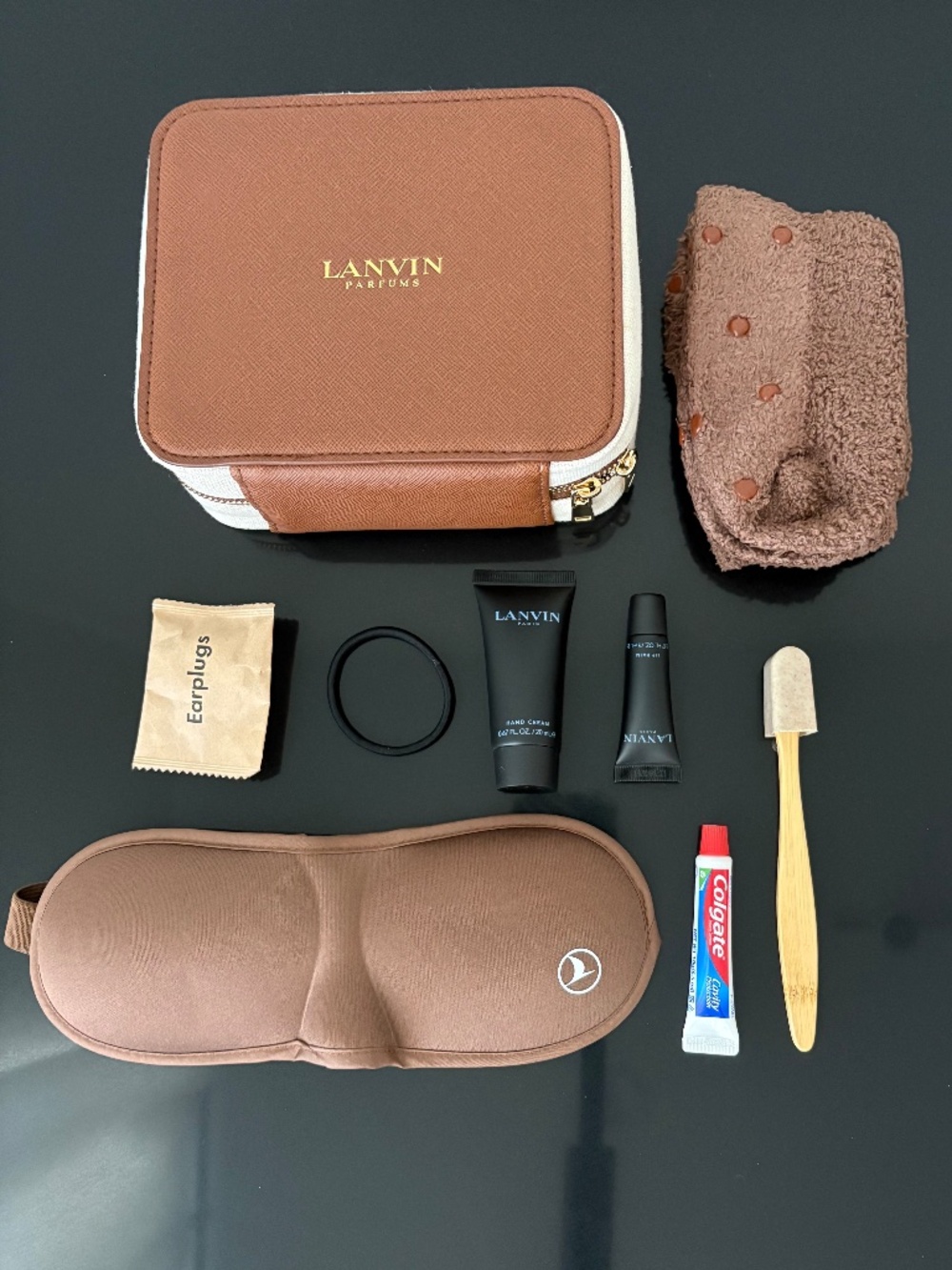 ✈️🤎Lanvin x Turkish Airlines amenity kit / travel cosmetic bag.